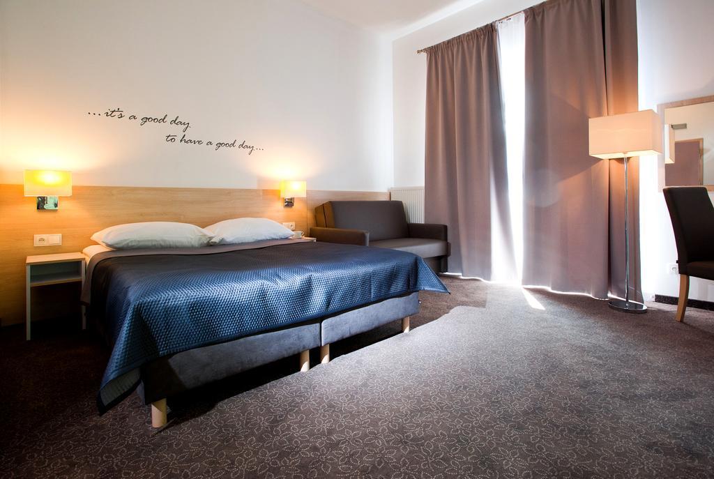 Bed and Breakfast Borgata Ustronie Morskie Zimmer foto