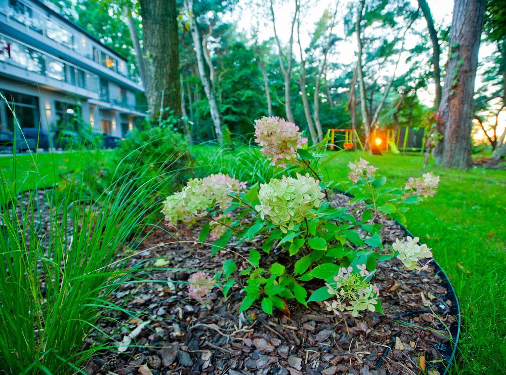 Bed and Breakfast Borgata Ustronie Morskie Exterior foto