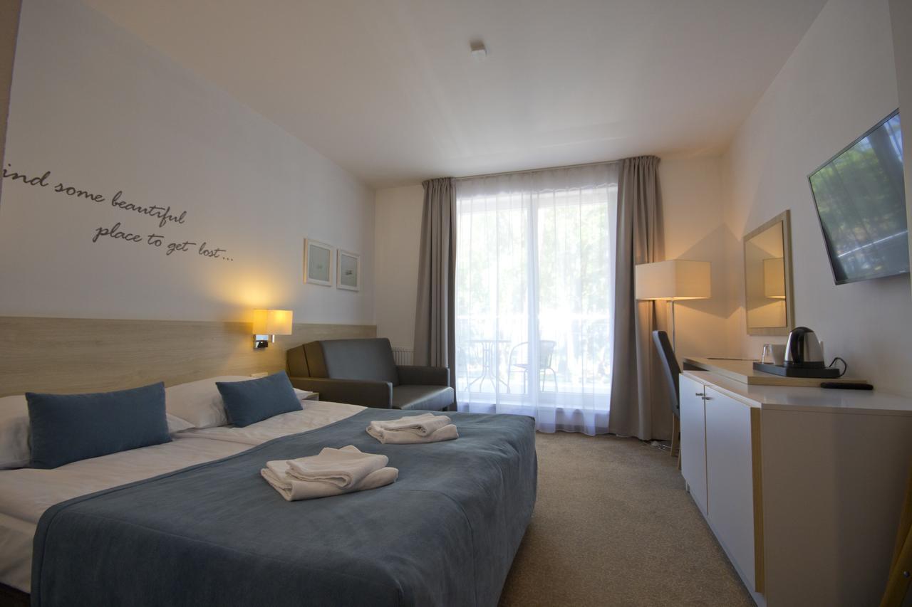Bed and Breakfast Borgata Ustronie Morskie Exterior foto